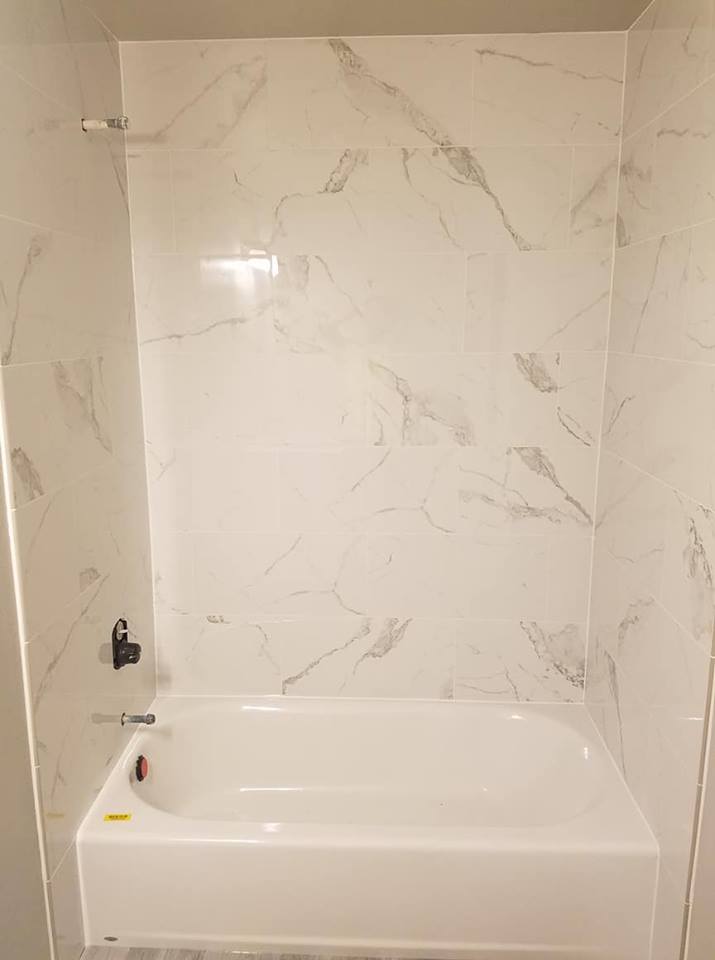 Tile Bathroom Tub Surround The Floor, Tub Surrounds That Look Like Tile