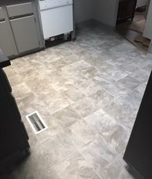 Kitchen vinyl floor